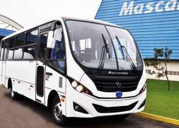 Micro-Urbano-Mercedes-Benz-image